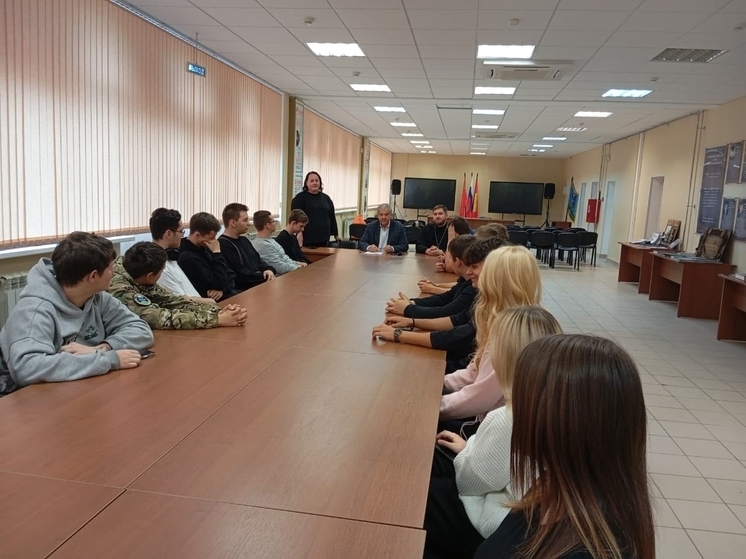 В Серпухове обсудили компьютерную зависимость