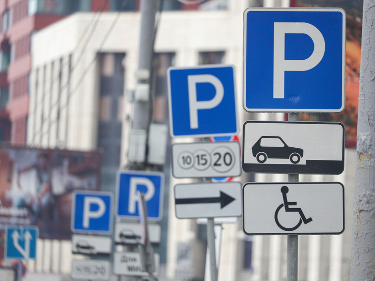 Стало известно, что в Петербурге собираются увеличить штрафы за парковку