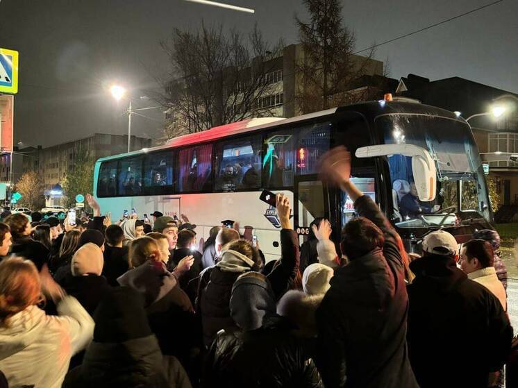 Из Альметьевска отправили первых призывников осеннего призыва