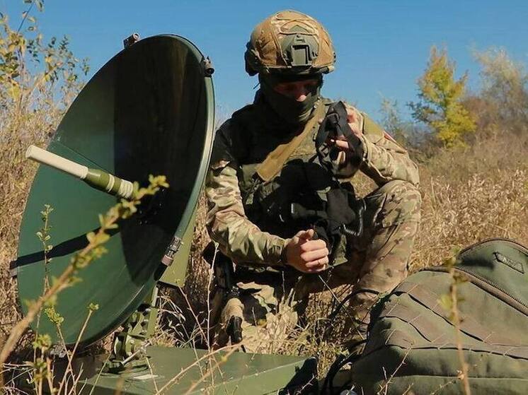Глава Запорожья поздравил военных связистов с профессиональным праздником