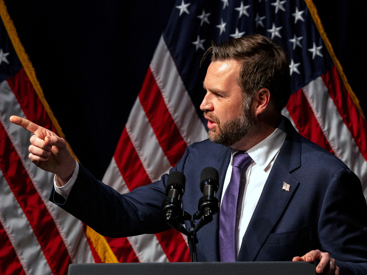 Взрыв у кортежа Вэнса: ветеран "Альфы" увидел послание Трампу