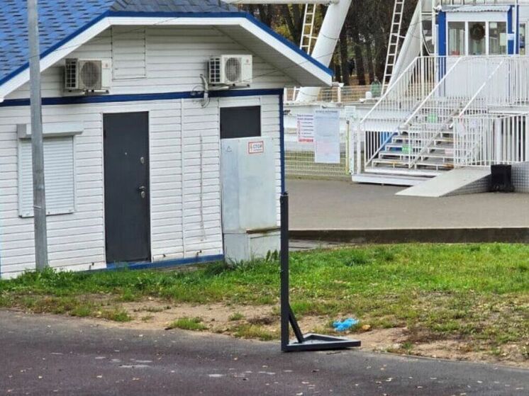 В Иванове на набережной появилась площадка для бадминтона