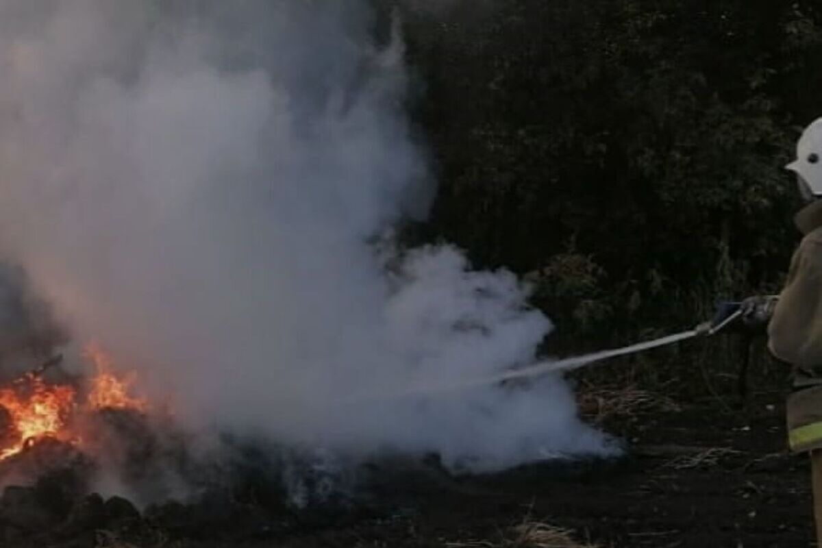 В Курской области житель с Большой дороги устроил пожар