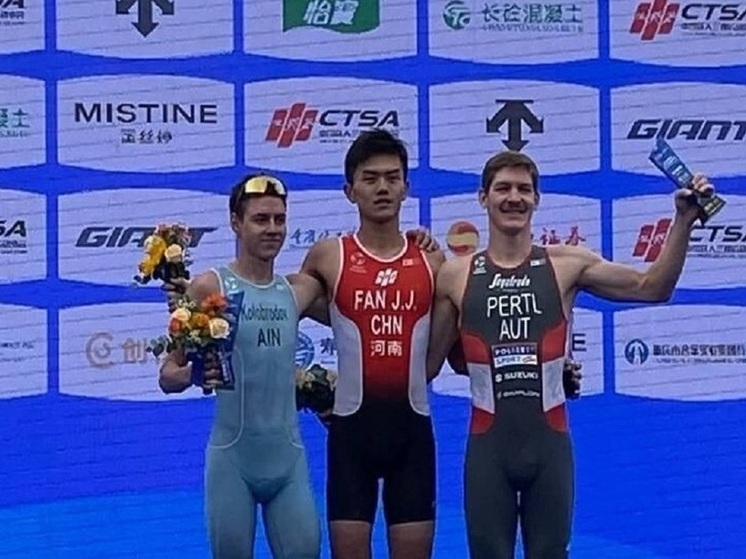 Волгоградец Денис Колобродов завоевал серебро на Кубке Азии по триатлону