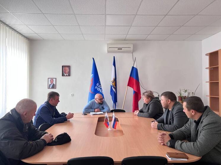 Омбудсмен Херсонской области побеседовал с главой Великолепетихского округа Ольгой Барановской, а также начальником территориального отдела села Рубановка Виктором Марченко