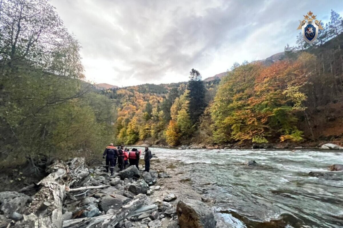 В Карачаево-Черкесии расследуют гибель туристки при переходе через реку