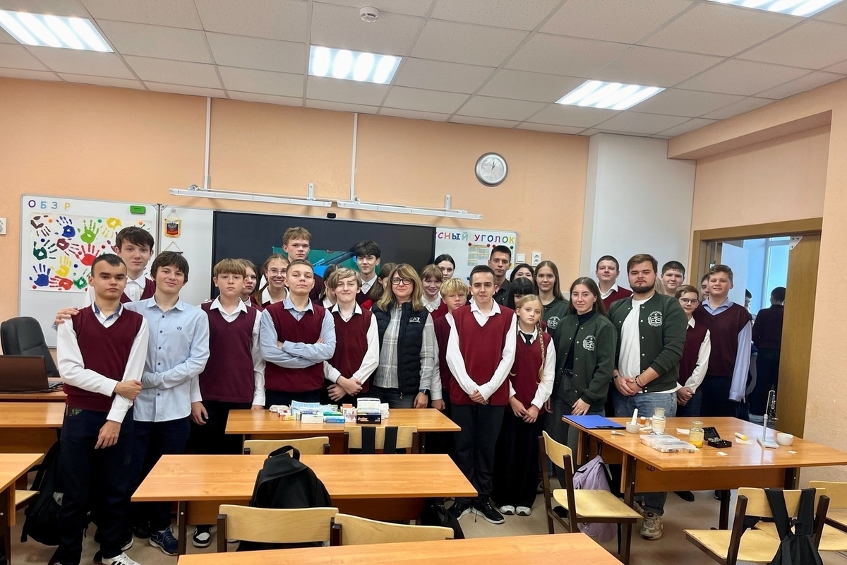 В Смоленской области проходят профориентационные встречи со школьниками