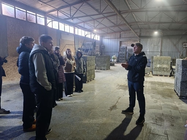 Студенты Петрозаводского архитектурно-строительного техникума теперь не спутают арбалет с арболитом