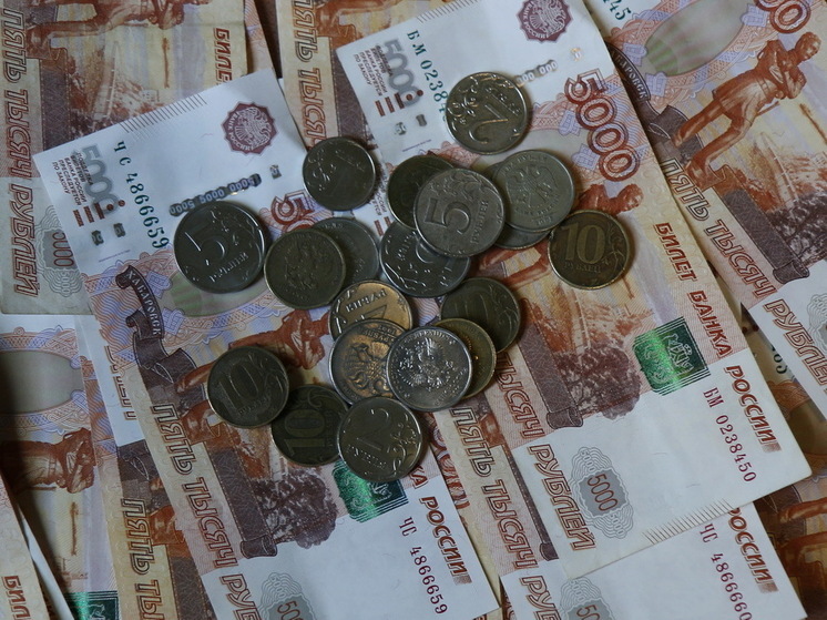 В Волгограде ищут сбежавшего с деньгами сослуживцев из зоны СВО понтонера