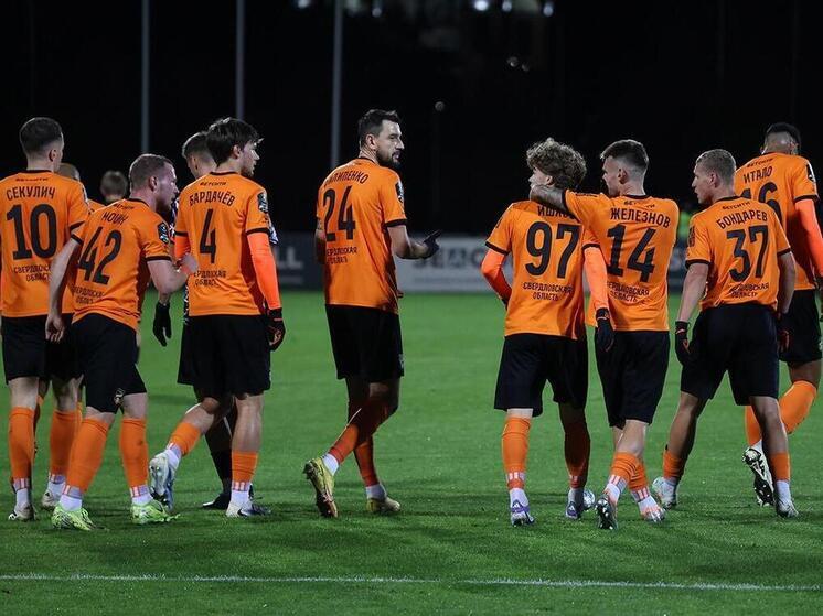 ФК «Урал» всухую обыграл «Чайку»