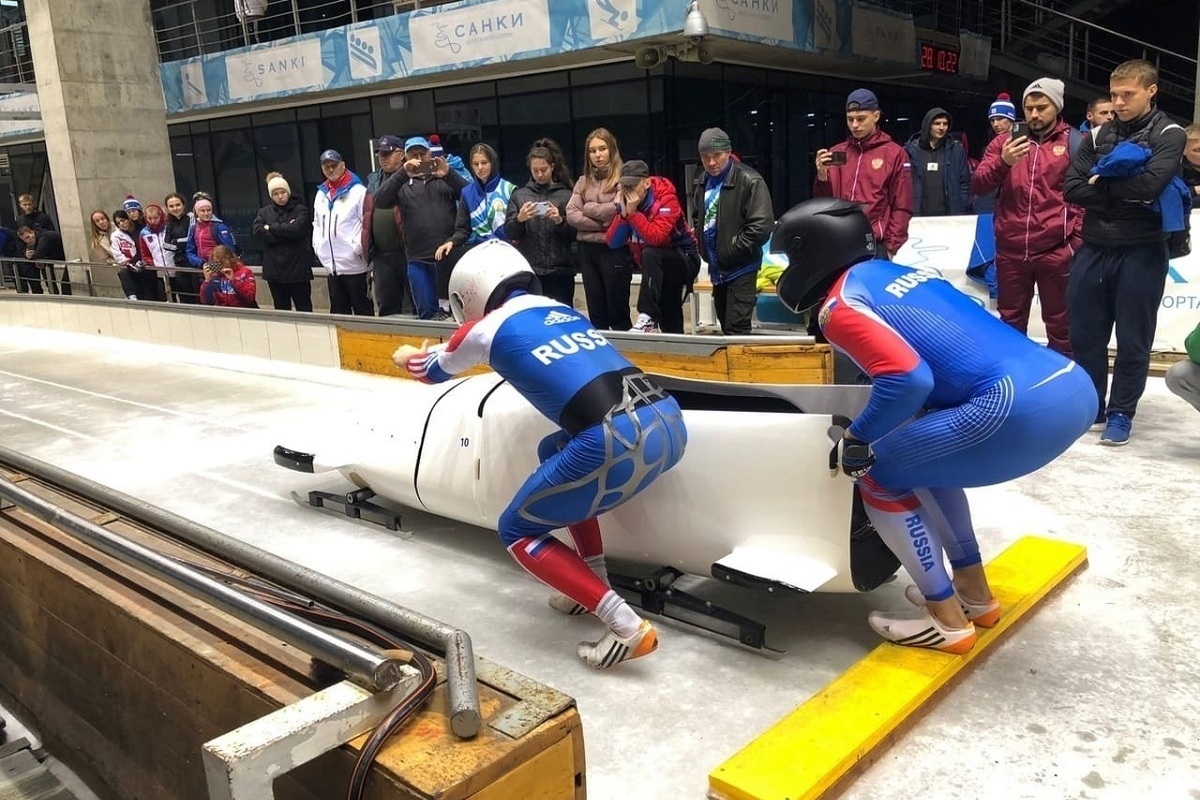 Российских бобслеистов почти пустили на Олимпиаду — что на самом деле решила Международная федерация бобслея и скелетона (IBSF)
