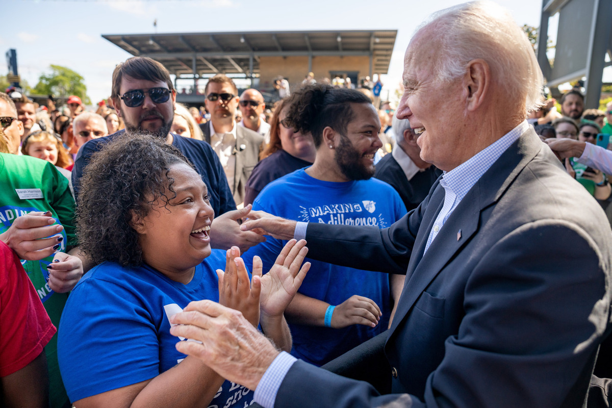 Joe Biden supera con successo il trattamento per il cancro alla prostata: una vittoria importante per la salute pubblica