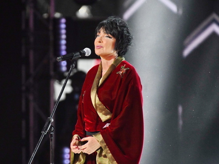 Певица Лолита Милявская обратилась к психиатру из-за тревожности