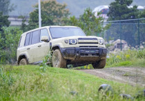 В китайском городе Уху состоялся международный саммит iCAUR, в рамках которого прошли внедорожные испытания модели V27, планируемой к выходу на российский рынок в 2026 году