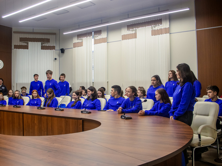 «Университетские смены»: старшеклассники из ДНР познакомились с СГУ