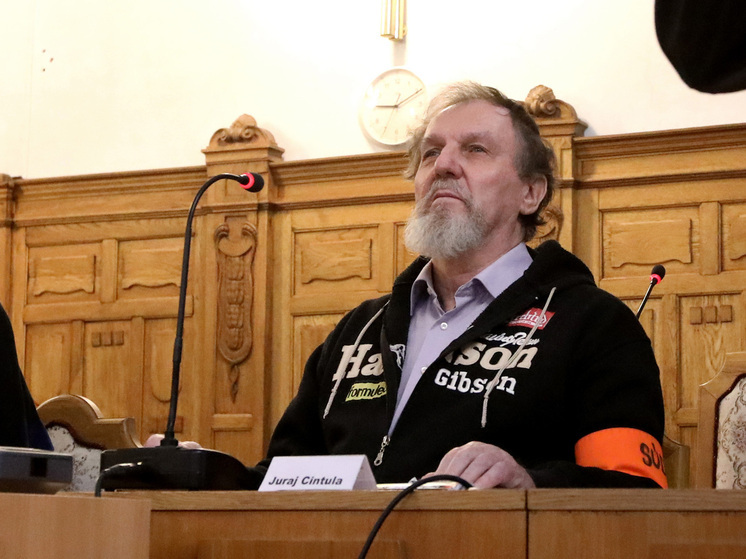 Совершившего покушение на Фицо Юрая Цинтулу приговорили к 21 году тюрьмы