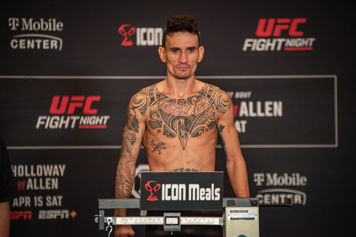 Обладатель специального пояса BMF UFC высказался о кулачных боях