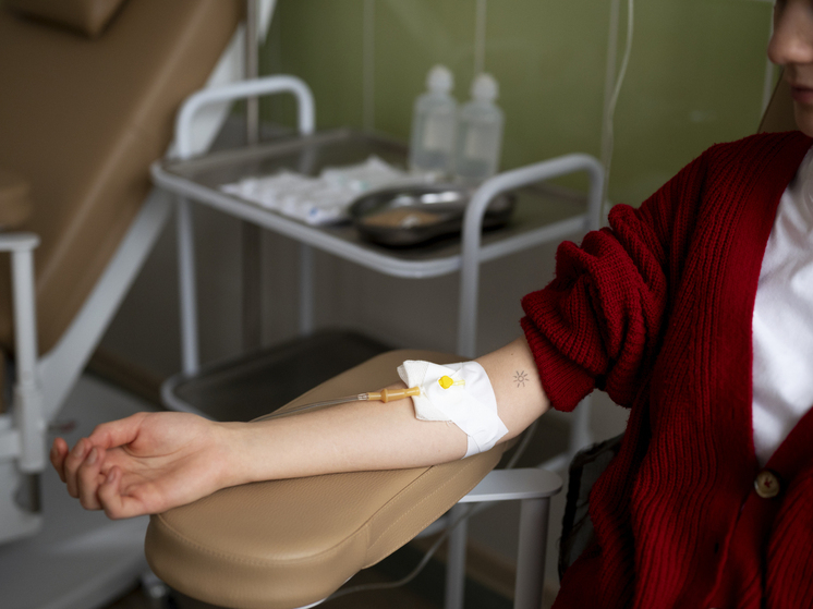 Жители ЛНР с начала года сдали для участников СВО более 400 литров крови в рамках акции «Zа наших»