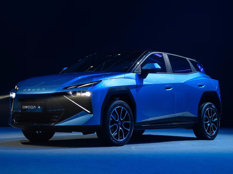 Прошла премьера кроссовера Omoda C4 для России: авто сняли на официальные фото