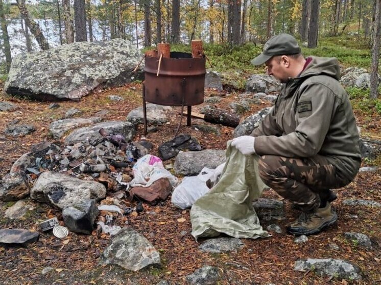 Более 30 кубометров мусора вывезли из тундры Кольского полуострова