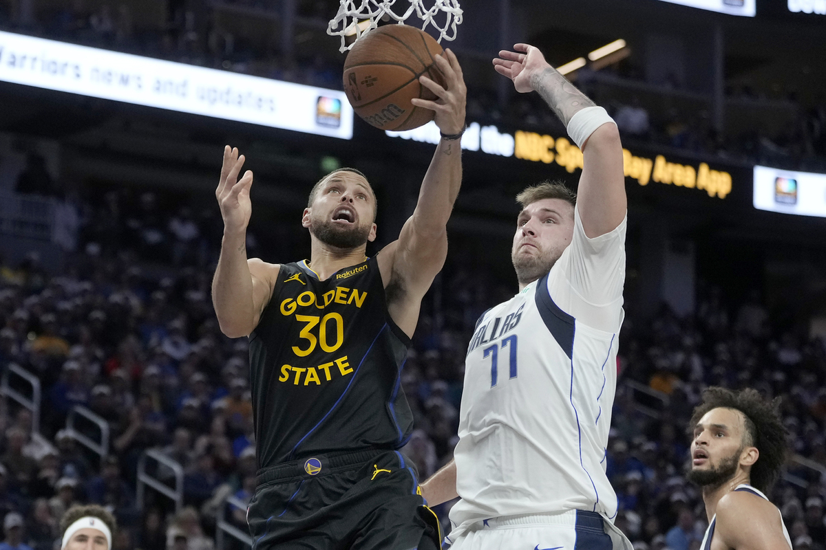 Новый чемпионат стартует без травмированного Леброна, для которого он станет 23-м в карьере.