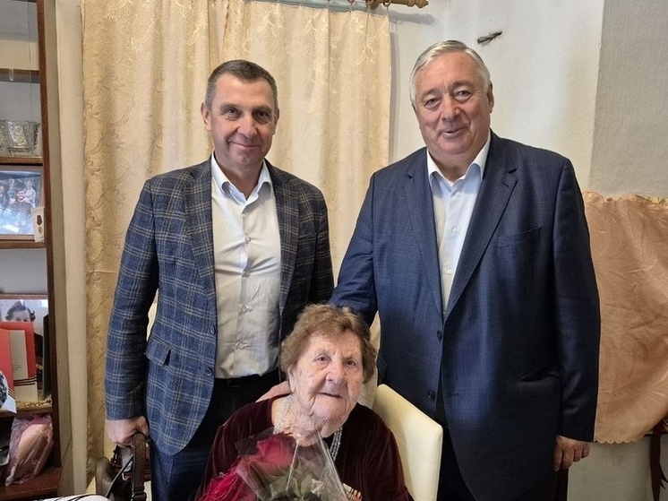 В Краснодаре участница Великой Отечественной войны отметила 102-летие