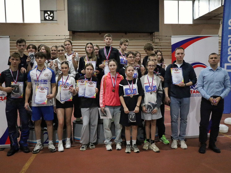 Школьники Орловщины соревновались в беге и прыжках в длину