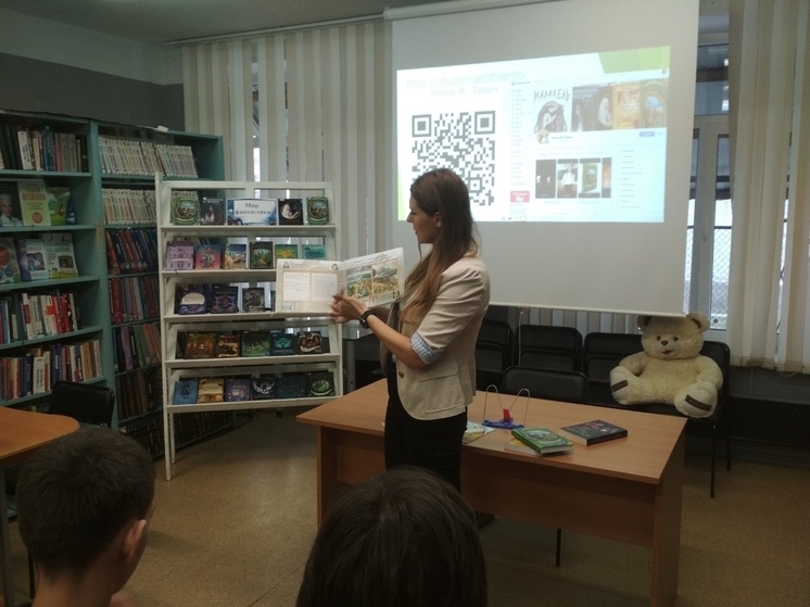 Писательница Мария Тович помогла лицеистам с профориентацией