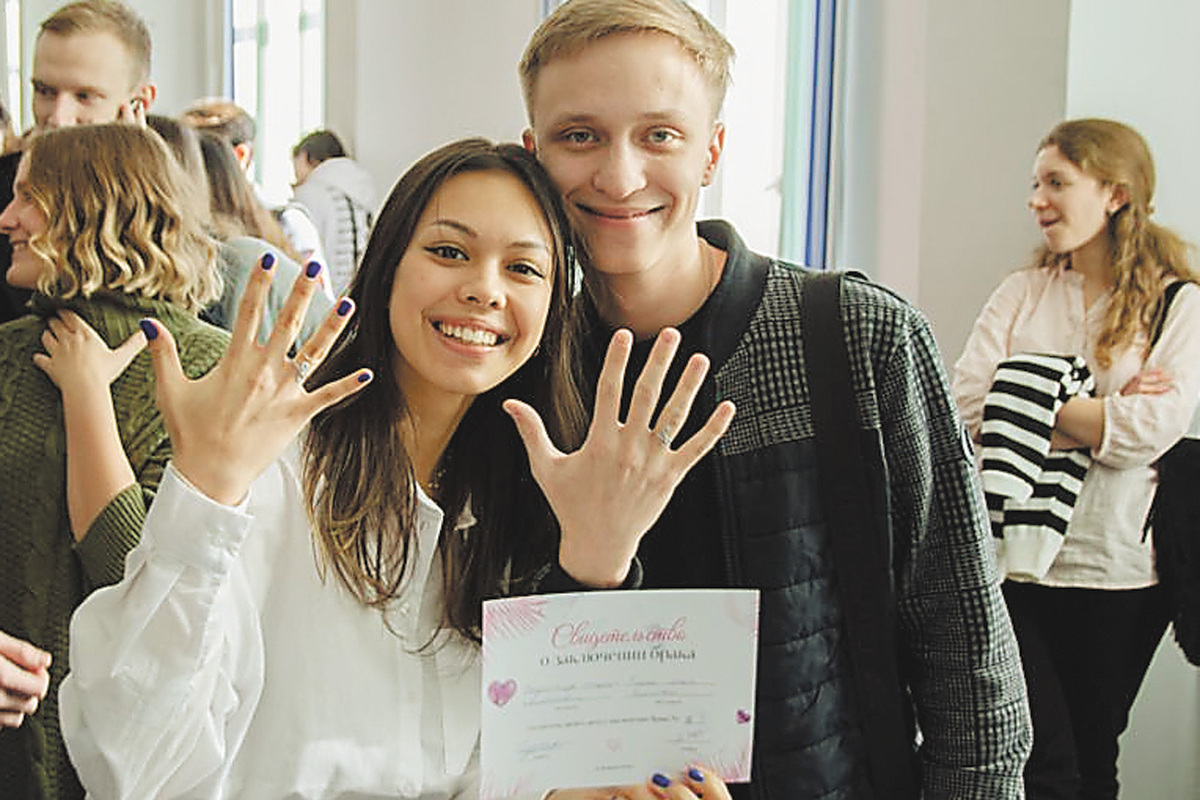 В России появились социальные няни для родителей-студентов