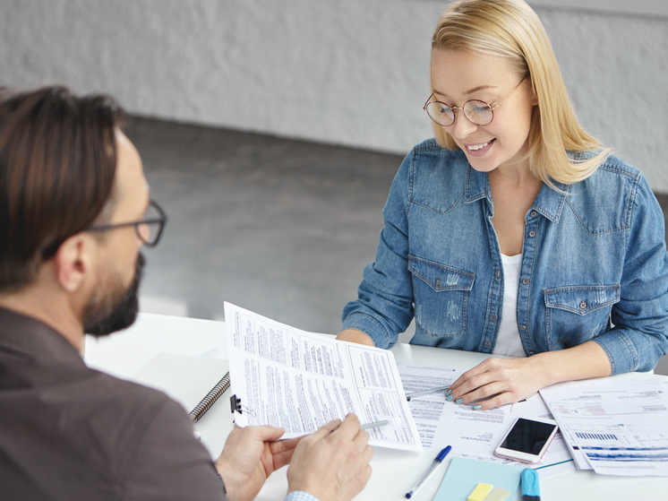 Любые действия, связанные с регистрационным учетом (пропиской), затрагивают права граждан, закрепленные в Конституции РФ. Поэтому государство предъявляет повышенные требования к подтверждению подлинности волеизъявления. Новости Германии по-русски