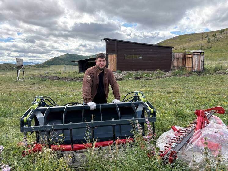 В Хакасский заповедник завезли спецтехнику для защиты лошадей Пржевальского