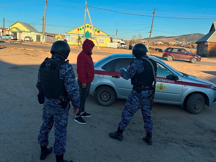 В Бурятии росгвардейцы задержали трех мужчин,  находившихся в федеральном розыске