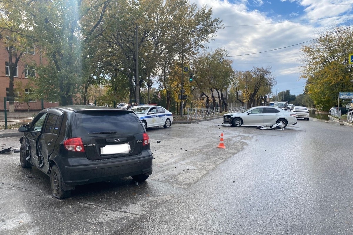 Tragico Incidente Stradale ad Astrachan': Un Bambino Coinvolto, La Comunità in Allarme