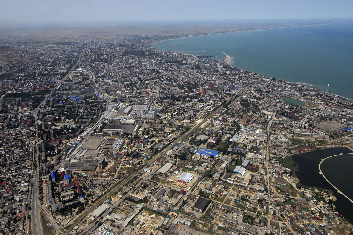 В аэропортах Владикавказа, Махачкалы и Грозного сняты ограничения