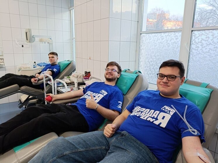 Василию Морозову всего 19 лет. Он пришел в волонтерство через «Молодую гвардию Единой России». Это было в апреле 2024 года.