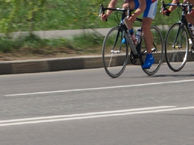 На российскую велогонщицу упал потолок в номере отеля