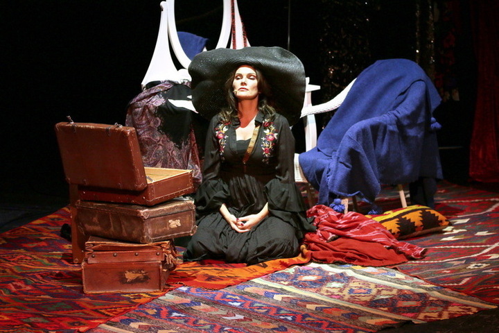 «Затерянные птицы» Шацкой: музыка, рожденная из любви во время чумы