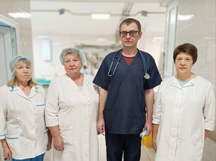 Врачи новгородской больницы 43 дня боролись за жизнь пожилой пациентки