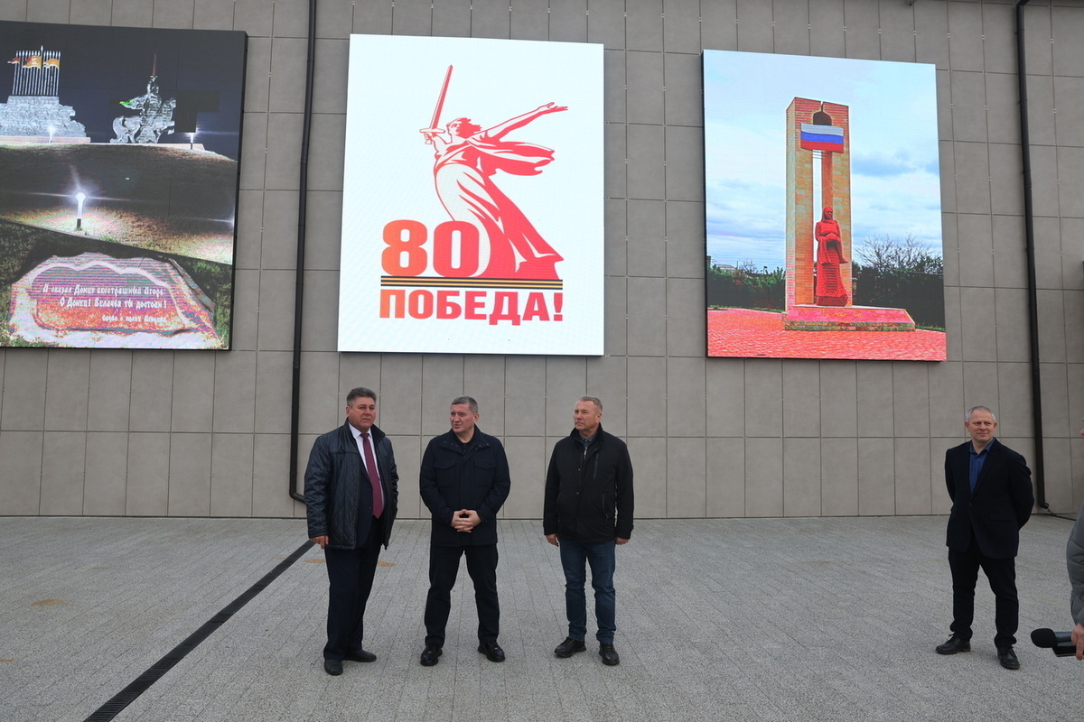 Бочаров оценил участие волгоградцев в восстановлении подшефного района ЛНР