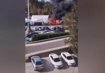 В среду мужчина был серьезно ранен в результате выстрелов у здания парламента в Белграде возле палатки, установленной сторонниками президента Сербии Александра Вучича
