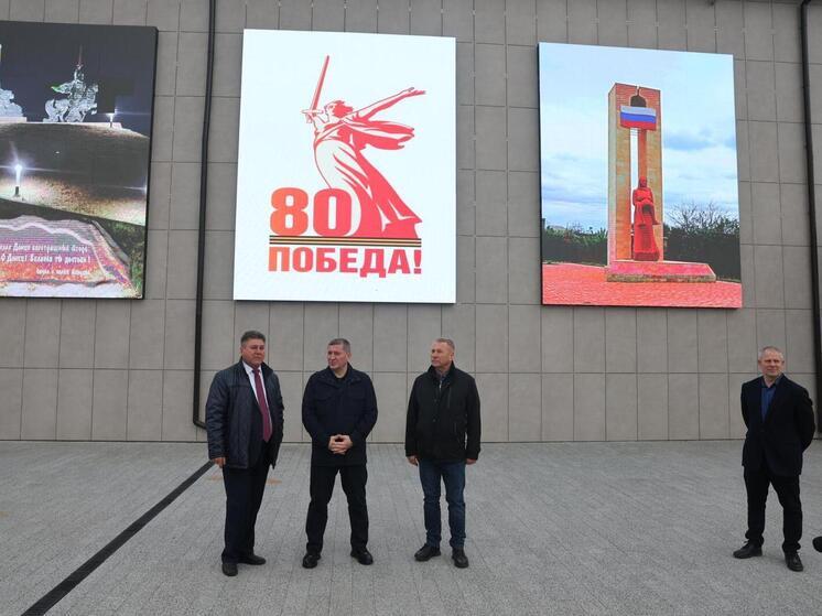 Андрей Бочаров отметил активный темп восстановления объектов в ЛНР с помощью Волгоградской области