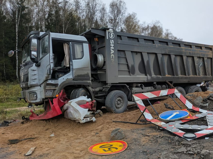 Пешеход оказался под колёсами Shacman на трассе под Боровском