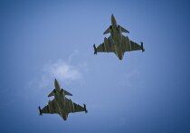 Зеленский продолжает тур по скандинавским странам, выпрашивая деньги и оружие на войну
