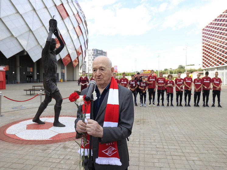 99-летний Никита Симонян рассказал о секрете долголетия