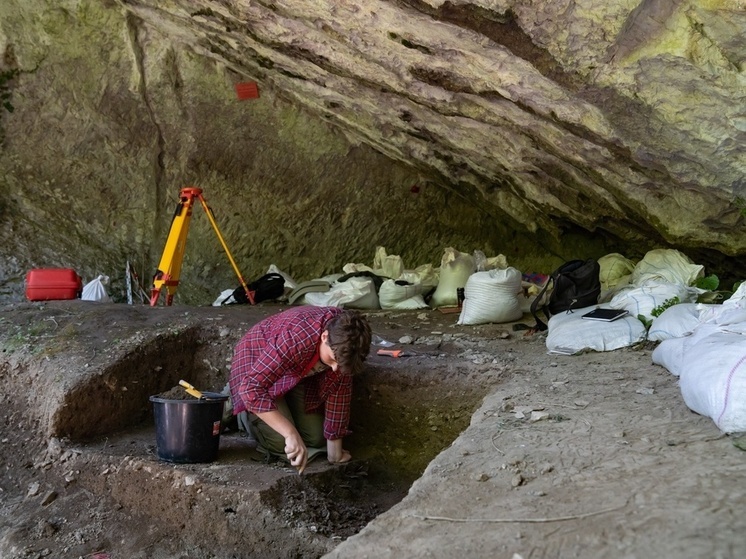 Ученые нашли следы древних жителей грота Ахцу в Сочи