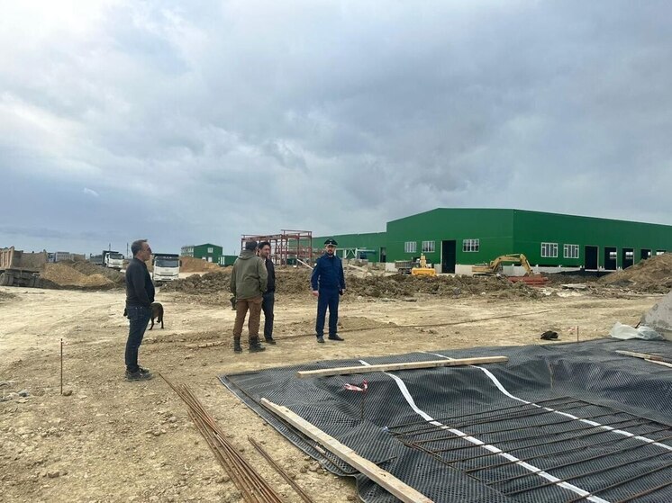 Прокуратуры в Дагестане проверили строительство мусоросортировочного комплекса