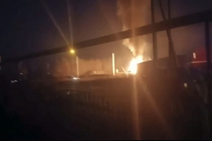 Фура снесла газовую трубу и загорелась в Нижегородской области