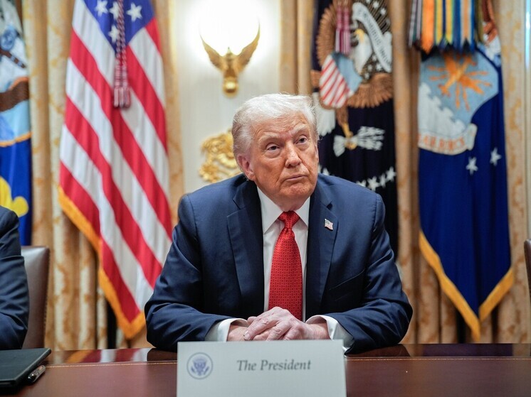 Трамп усомнился в эффективности новых санкций против России