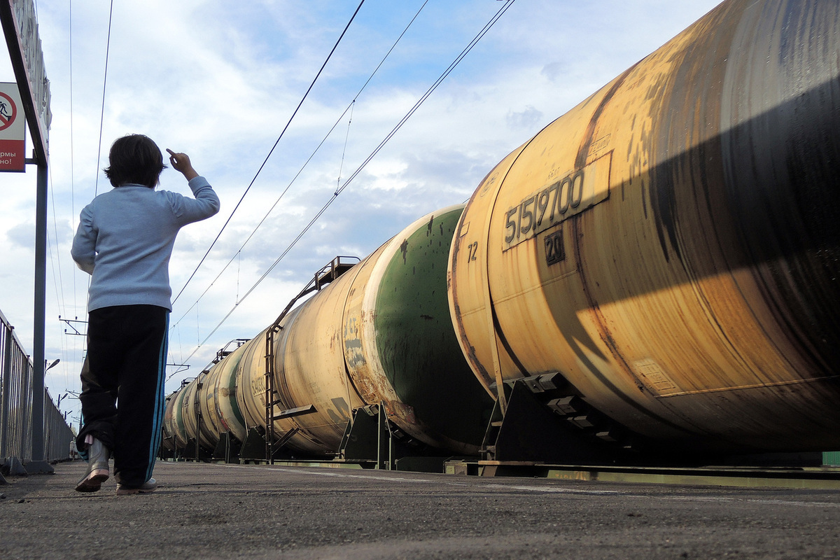 Индийские компании проверяют документы по торговле нефтью с Россией