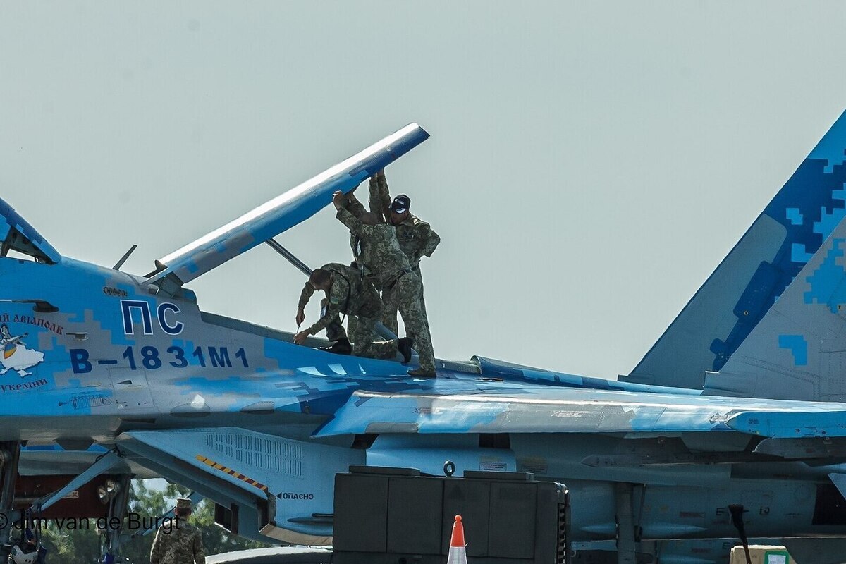 Эксперт Дандыкин: у ВСУ осталось не более полутора десятков истребителей Су-27